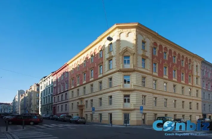 Prodej bytu 2+kk, Praha - Bubeneč, U studánky, 39 m2