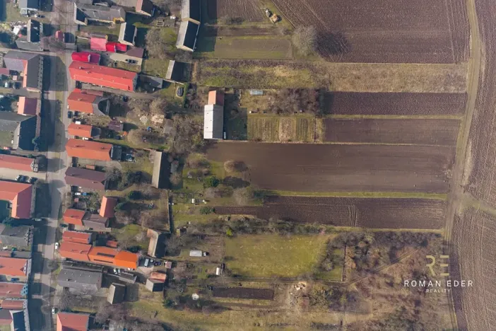 Prodej vícegeneračního domu, Chotiněves, 495 m2