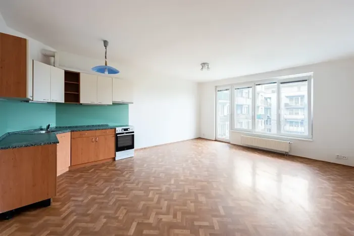 Pronájem bytu 2+kk, Praha - Čakovice, Blachutova, 72 m2