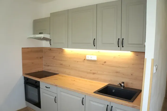 Pronájem bytu 1+kk, Most, Javorová, 35 m2