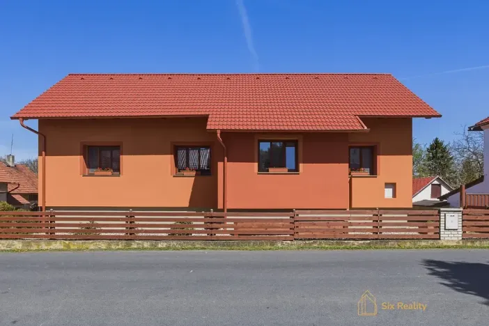 Prodej rodinného domu, Zavidov, 261 m2