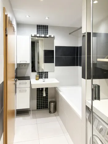 Pronájem bytu 3+kk, Praha, Píškova, 70 m2