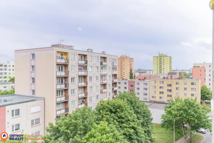 Prodej bytu 2+1, Olomouc - Nové Sady, Družební, 43 m2