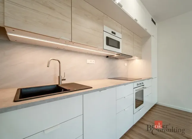 Prodej bytu 2+kk, Kladno - Dubí, Ke křížku, 53 m2
