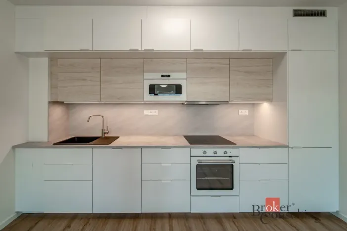 Prodej bytu 2+kk, Kladno - Dubí, Ke křížku, 53 m2