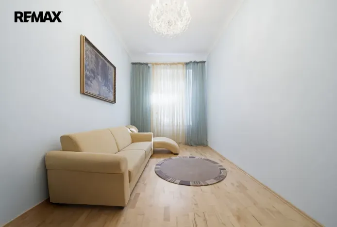 Prodej bytu 3+kk, Karlovy Vary, Moravská, 89 m2