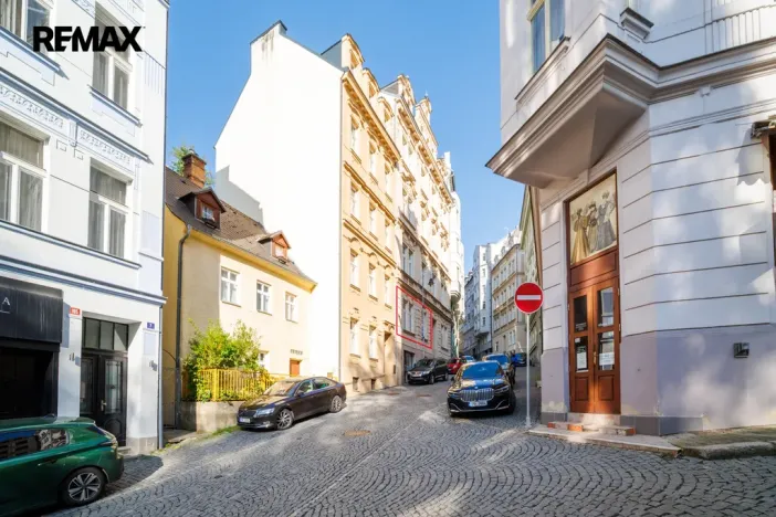 Prodej bytu 3+kk, Karlovy Vary, Moravská, 89 m2