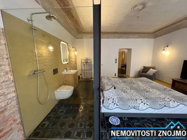 Pronájem bytu 2+kk, Znojmo, Na Kopečku, 52 m2