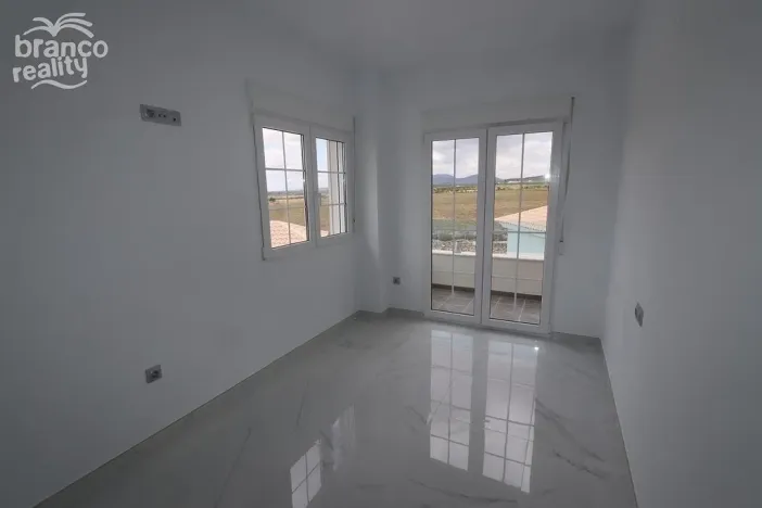 Prodej rodinného domu, Pinoso, Alicante, Španělsko, 180 m2