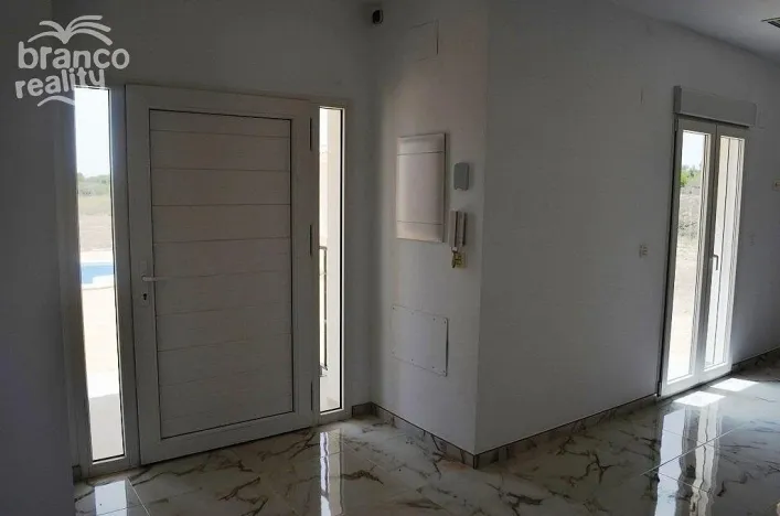 Prodej rodinného domu, Pinoso, Alicante, Španělsko, 225 m2