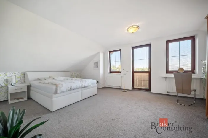 Prodej rodinného domu, Hradec Králové - Roudnička, Horní, 210 m2