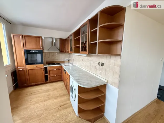 Pronájem bytu 3+1, Kralupy nad Vltavou, sídl. Hůrka, 82 m2