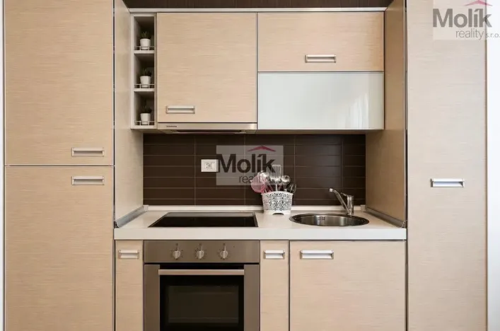 Prodej bytu 2+kk, Vlora, 78 m2