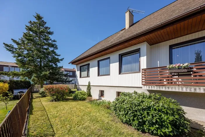 Prodej rodinného domu, Bělá pod Bezdězem, Elišky Krásnohorské, 135 m2