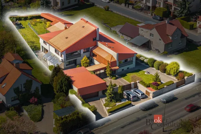 Prodej rodinného domu, Uhlířské Janovice, Kolínská, 550 m2
