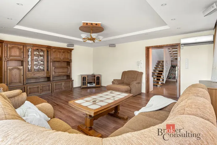 Prodej rodinného domu, Uhlířské Janovice, Kolínská, 550 m2