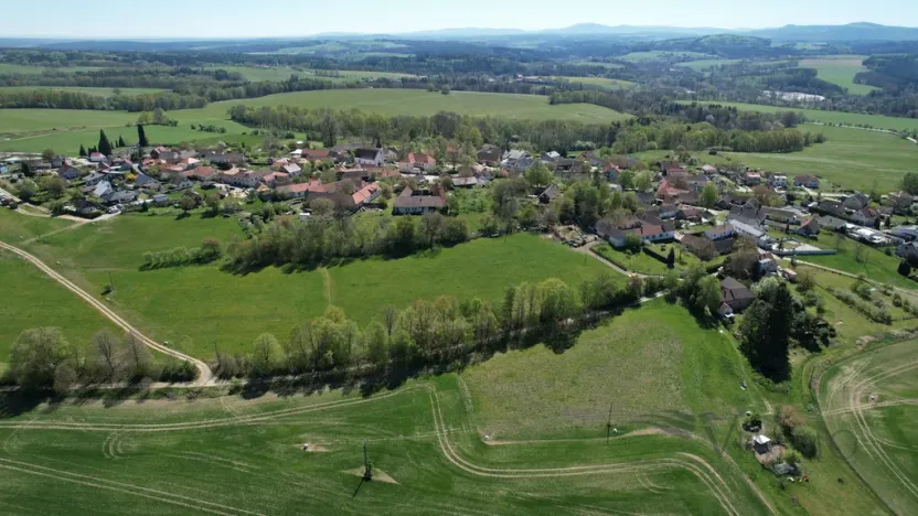 Prodej pozemku pro bydlení, Střížov, 28487 m2