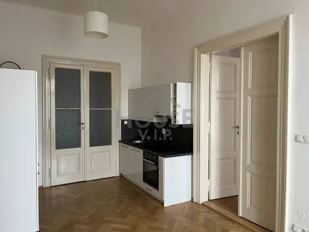 Pronájem bytu 2+1, Praha - Karlín, Sokolovská, 75 m2
