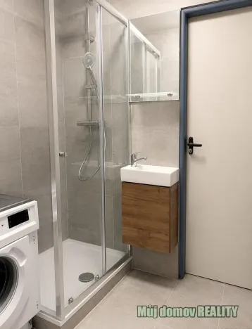 Pronájem bytu 2+1, Praha - Hodkovičky, Údolní, 60 m2