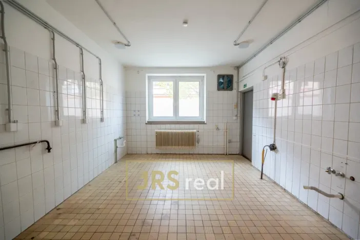 Pronájem obchodního prostoru, Veselí nad Moravou, tř. Masarykova, 143 m2