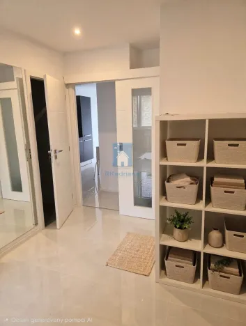 Pronájem bytu 3+kk, Praha, Španielova, 60 m2