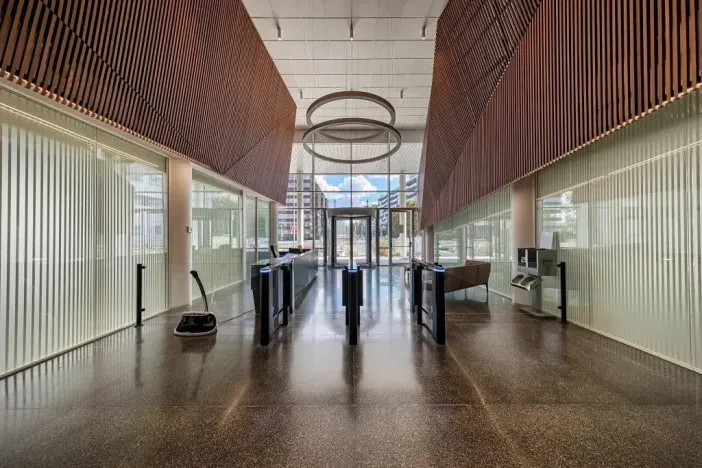 Pronájem kanceláře, Praha - Michle, Jemnická, 422 m2