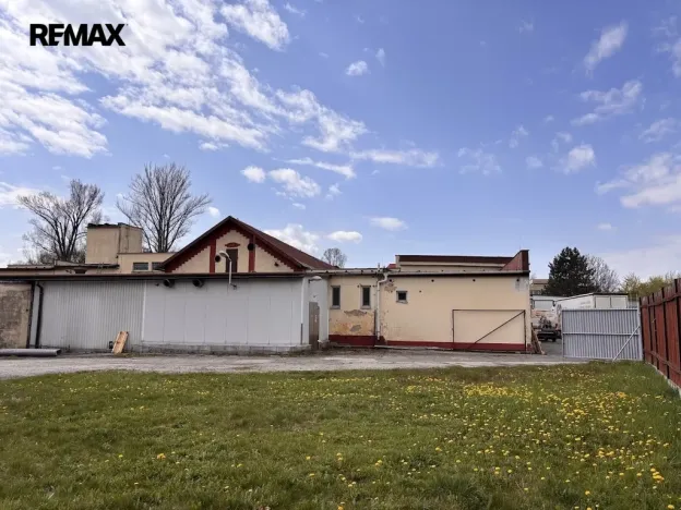 Pronájem skladu, Frýdek-Místek, 215 m2