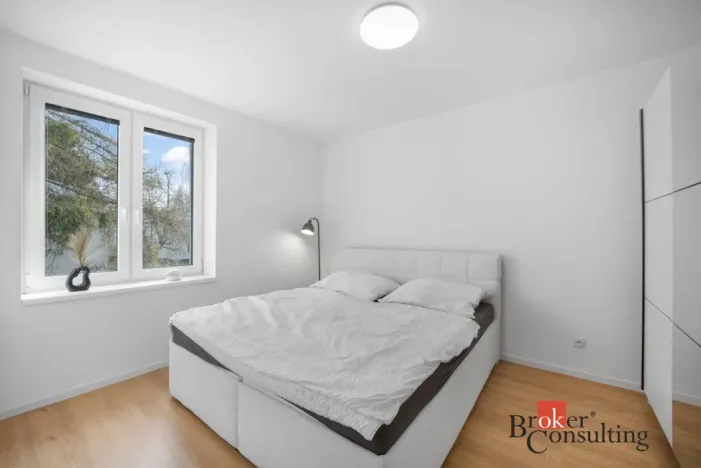 Pronájem bytu 2+kk, Ostrava - Mariánské Hory, Cottonové, 37 m2