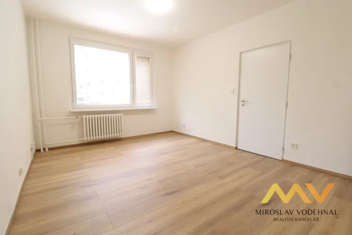Pronájem bytu 1+1, Hradec Králové - Moravské Předměstí, Formánkova, 35 m2