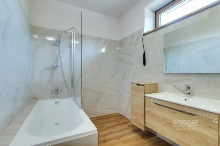 Pronájem bytu 3+kk, Praha - Horní Počernice, Třebešovská, 75 m2