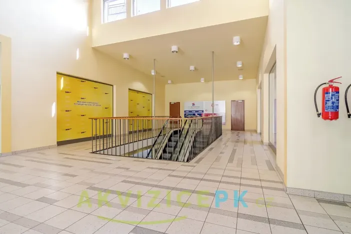 Prodej komerční nemovitosti, Ústí nad Labem, Mírové náměstí, 4220 m2