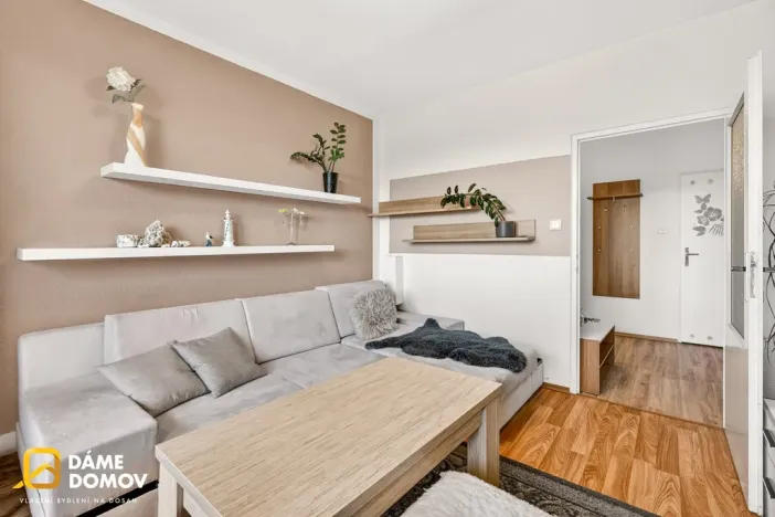 Prodej bytu 2+1, Luhačovice, Zahradní čtvrť, 53 m2