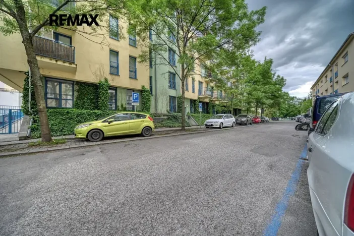 Pronájem bytu 2+kk, Poděbrady, Hakenova, 43 m2