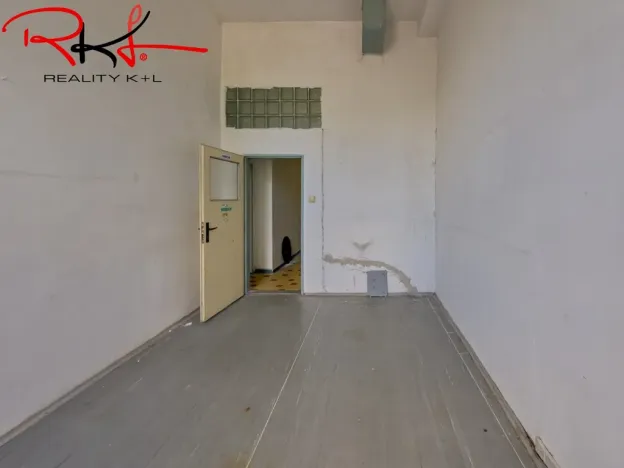 Pronájem obchodního prostoru, Lovosice, Osvoboditelů, 542 m2