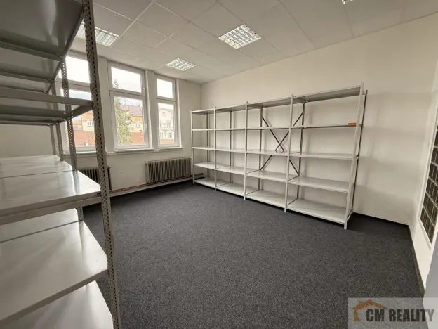 Pronájem výrobních prostor, Prostějov, Žeranovská, 500 m2