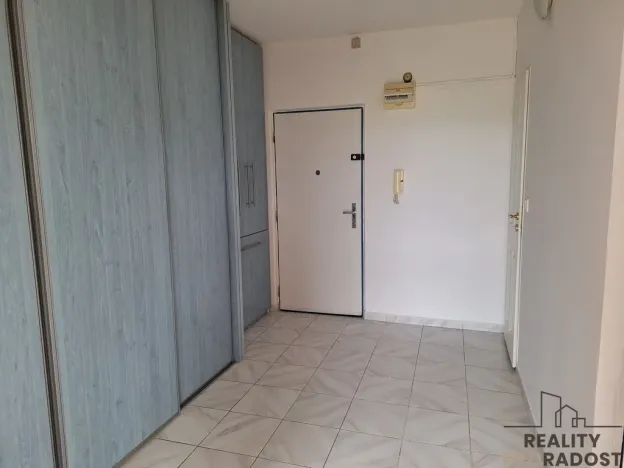 Pronájem bytu 2+1, Děčín, Krásnostudenecká, 50 m2
