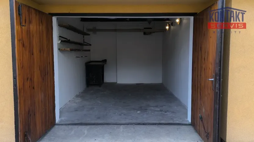 Pronájem garáže, České Budějovice - České Budějovice 3, J. Plachty, 17 m2