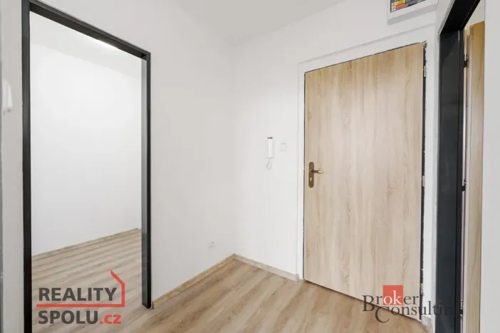 Pronájem bytu 1+kk, Mlékojedy, 34 m2