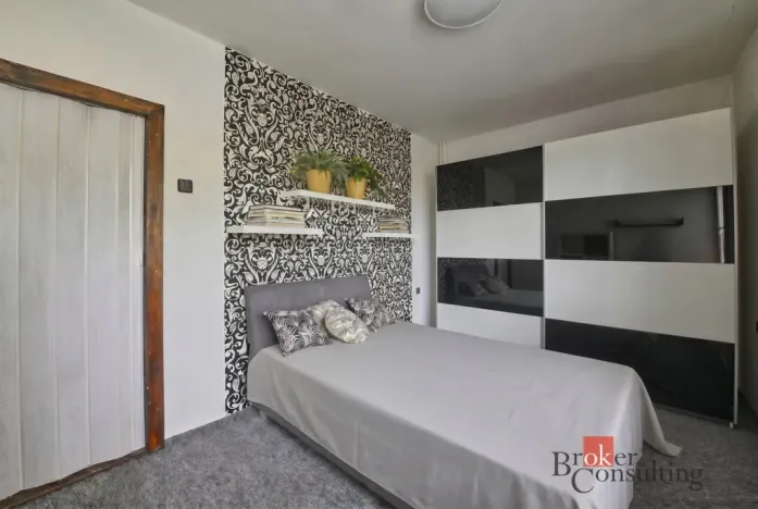 Prodej bytu 3+1, Jílové u Prahy, Husova, 74 m2