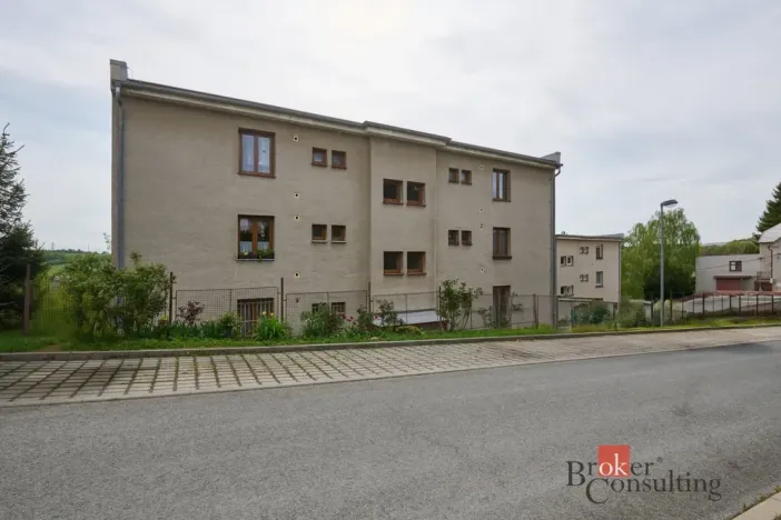 Prodej bytu 3+1, Jílové u Prahy, Husova, 74 m2