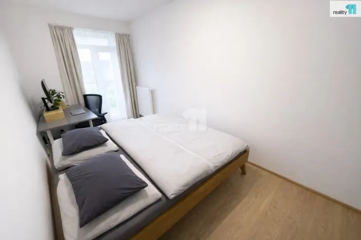 Pronájem bytu 2+kk, Praha - Holešovice, V závětří, 49 m2