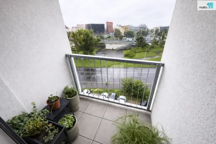 Pronájem bytu 2+kk, Praha - Holešovice, V závětří, 49 m2