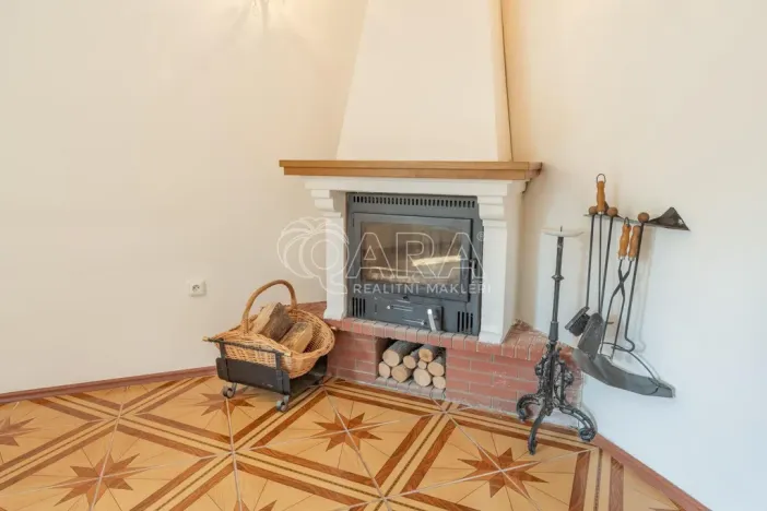 Prodej rodinného domu, Zvánovice, Třemblatská, 240 m2