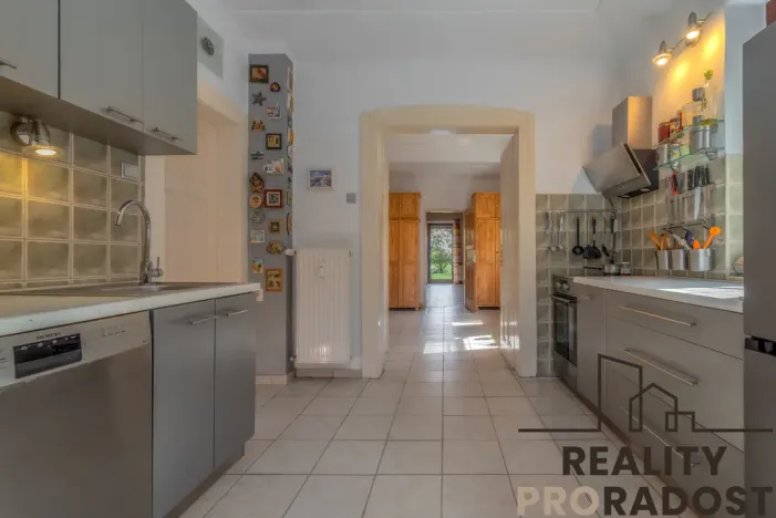 Prodej rodinného domu, Neratovice, 150 m2