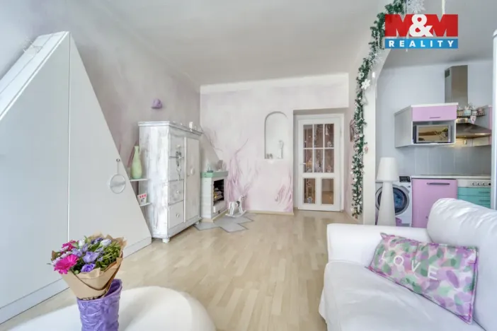 Prodej bytu 3+kk, Plzeň - Jižní Předměstí, Vrchlického, 73 m2
