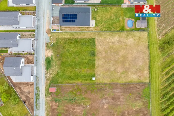 Prodej pozemku pro bydlení, Choltice, Na Hlásku, 1205 m2