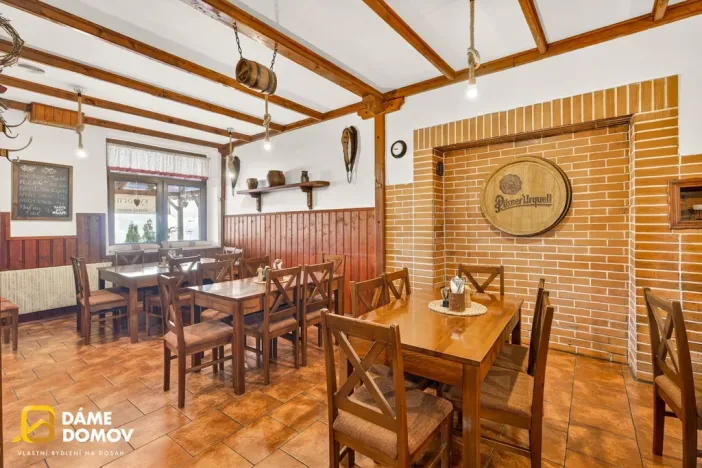 Prodej ubytování, Zlín - Štípa, Mariánské náměstí, 819 m2