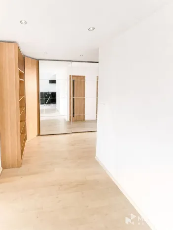 Prodej bytu 2+kk, Praha - Hlubočepy, Wassermannova, 45 m2