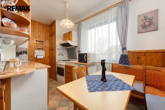 Prodej bytu 3+1, Poděbrady - Poděbrady III, Na Hrázi, 81 m2