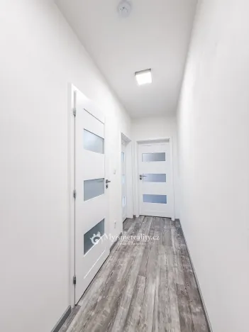 Pronájem bytu 2+kk, Znojmo, Vančurova, 48 m2